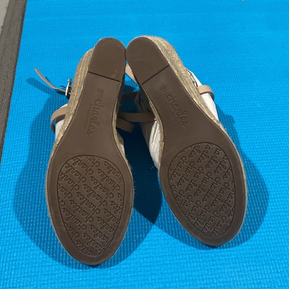 Brandnew Nola wedge sandals size 8, nude/tan color - Picture 5 of 5